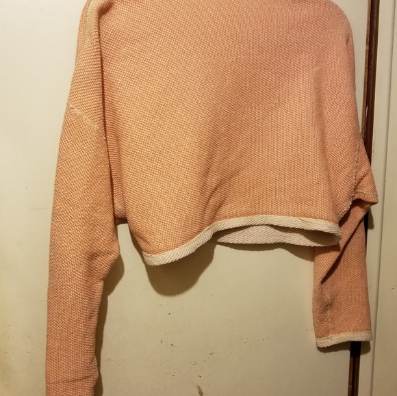 Reversible Cropped Sweater M/L - Picture 8 of 14